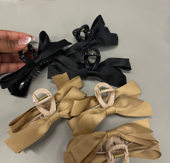 “SO CHIC” Bow Clip Accessory